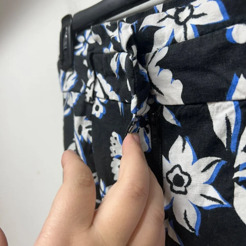 Zara Black & White Floral Print Wide Leg Pants With Pockets linen medium